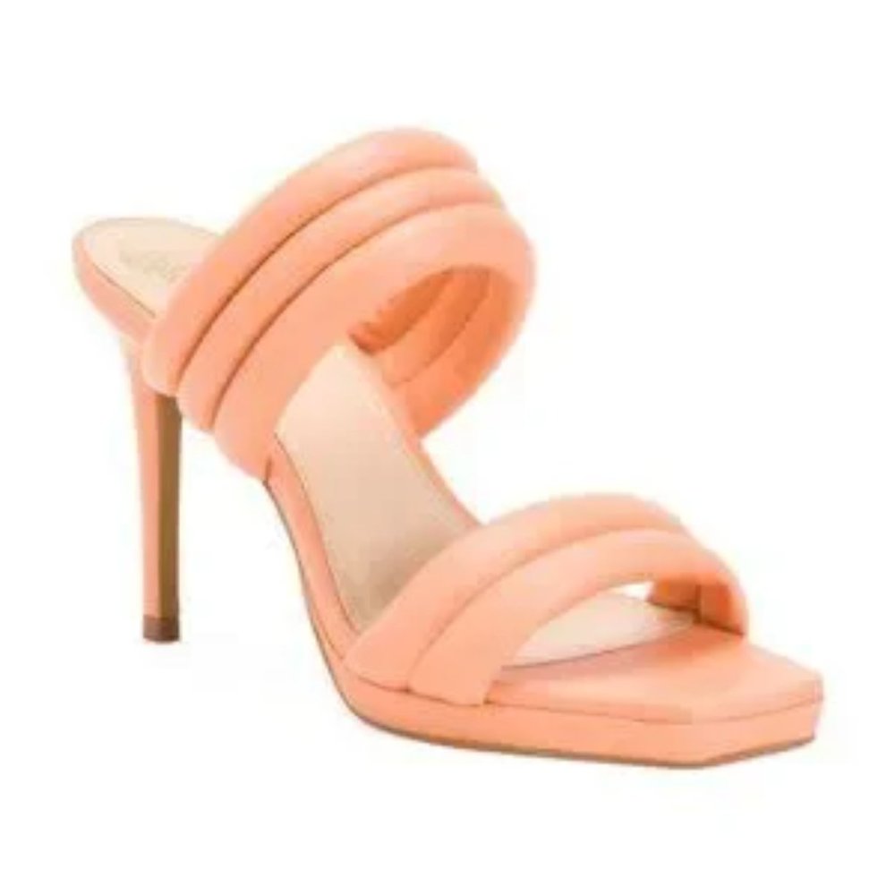 VINCE CAMUTO Leather Eluinsa Heel Sandals